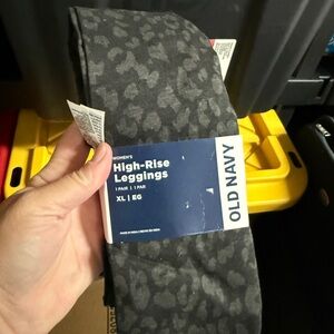 Old Navy Charcoal Leggings